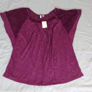 ⭐2 for $15⭐ Flutter sleeve top